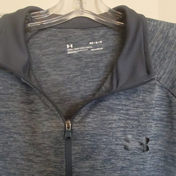 Under Armour long sleeve shirt - Picture 2 of 3